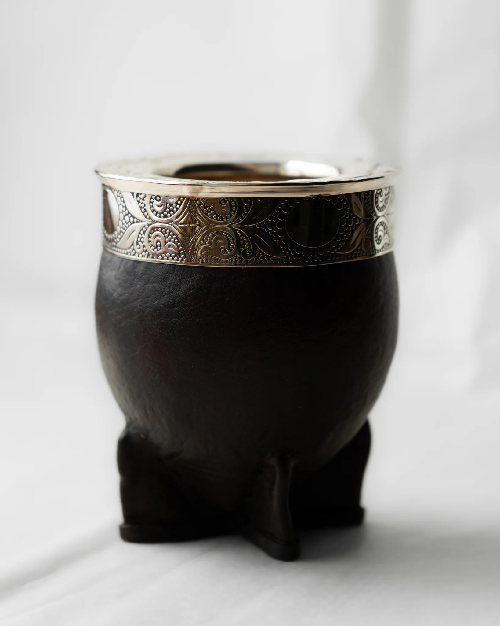Brown Imperial Cardiel Yerba Mate Gourd image 1